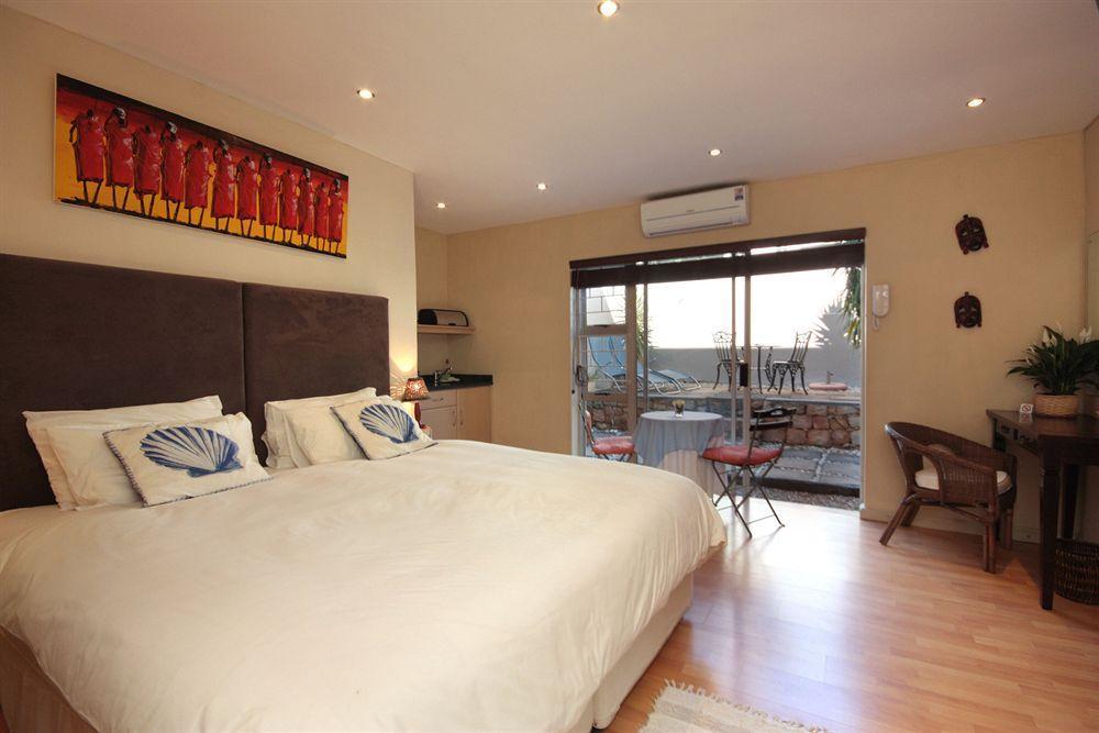 קייפטאון African Groove Camps Bay מראה חיצוני תמונה